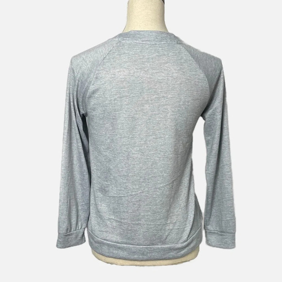 Rae Dunn Believe Christmas Crewneck Sweater Top Size Small Gray Red Soft - Picture 3 of 10